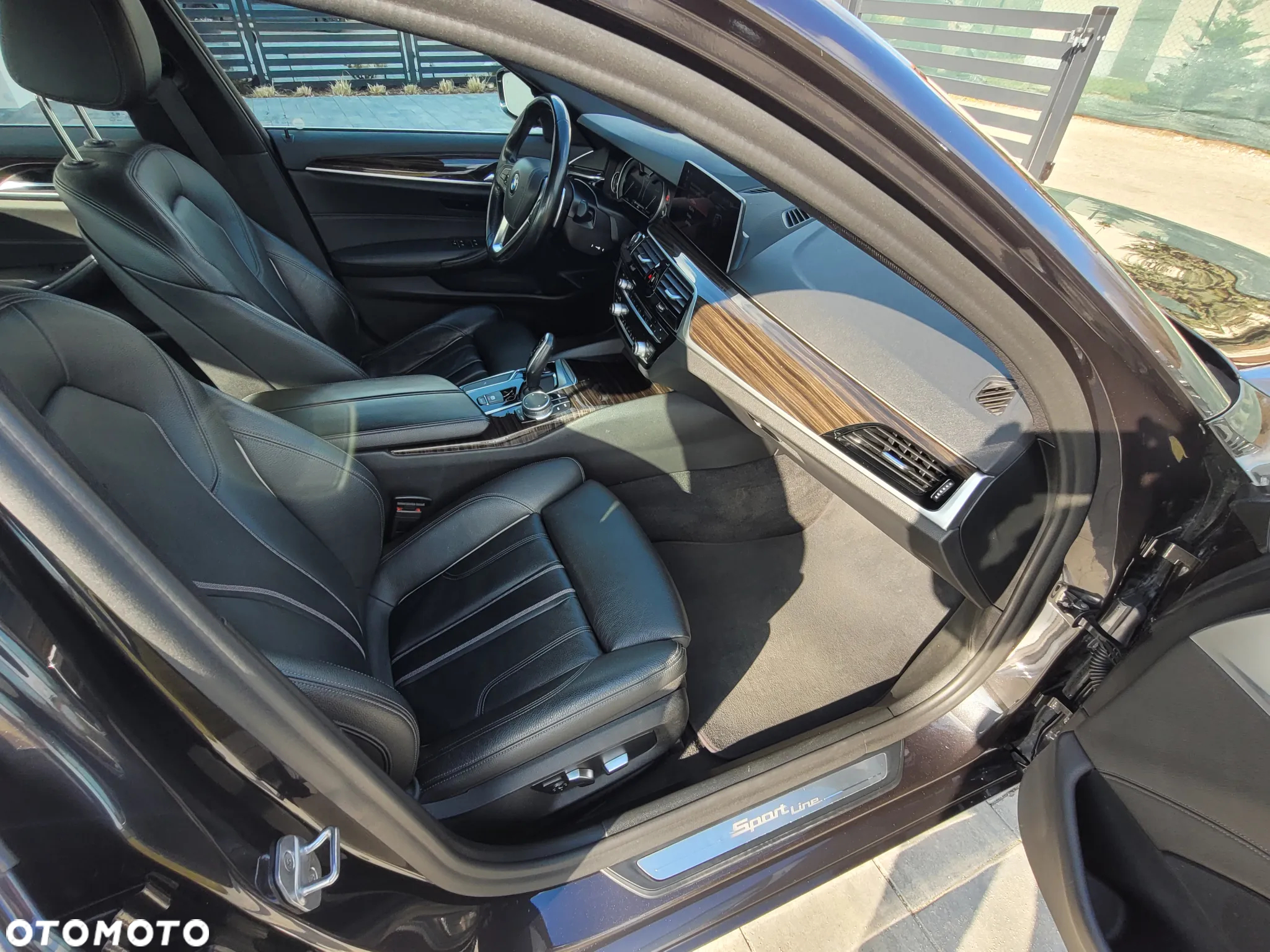 BMW Seria 5 530i xDrive Sport Line - 17