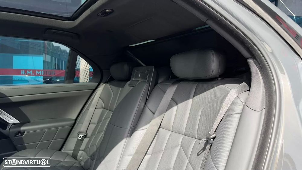 BMW i7 xDrive60 Pack Desportivo M Pro - 20