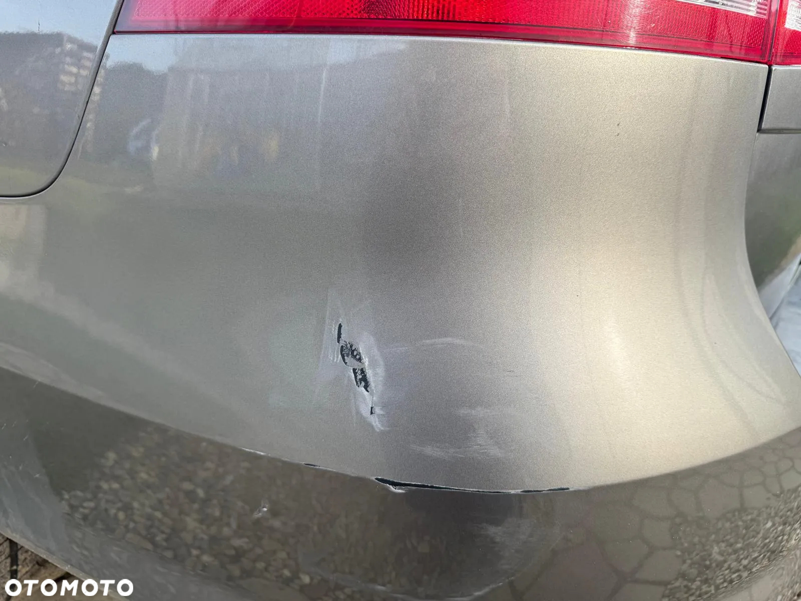 Volkswagen Passat 1.6 TDI Comfortline - 11