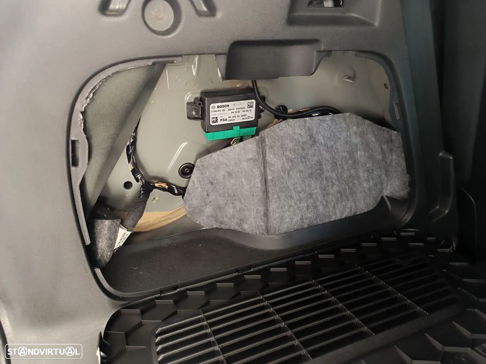 Citroën C3 Aircross PureTech 130 Stop & Start EAT6 OPF SHINE - 39