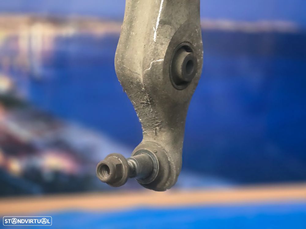 Braço  de suspensão triângulo frente esquerdo original Audi Q7 4L  2006+ - 8