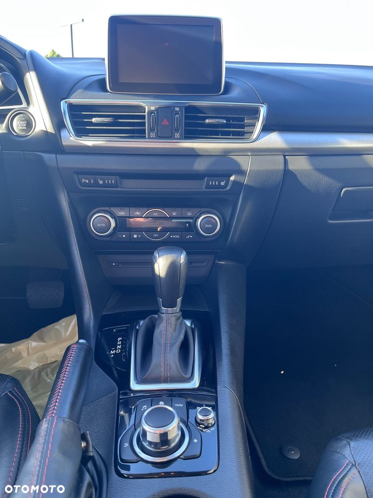 Mazda 3 - 13