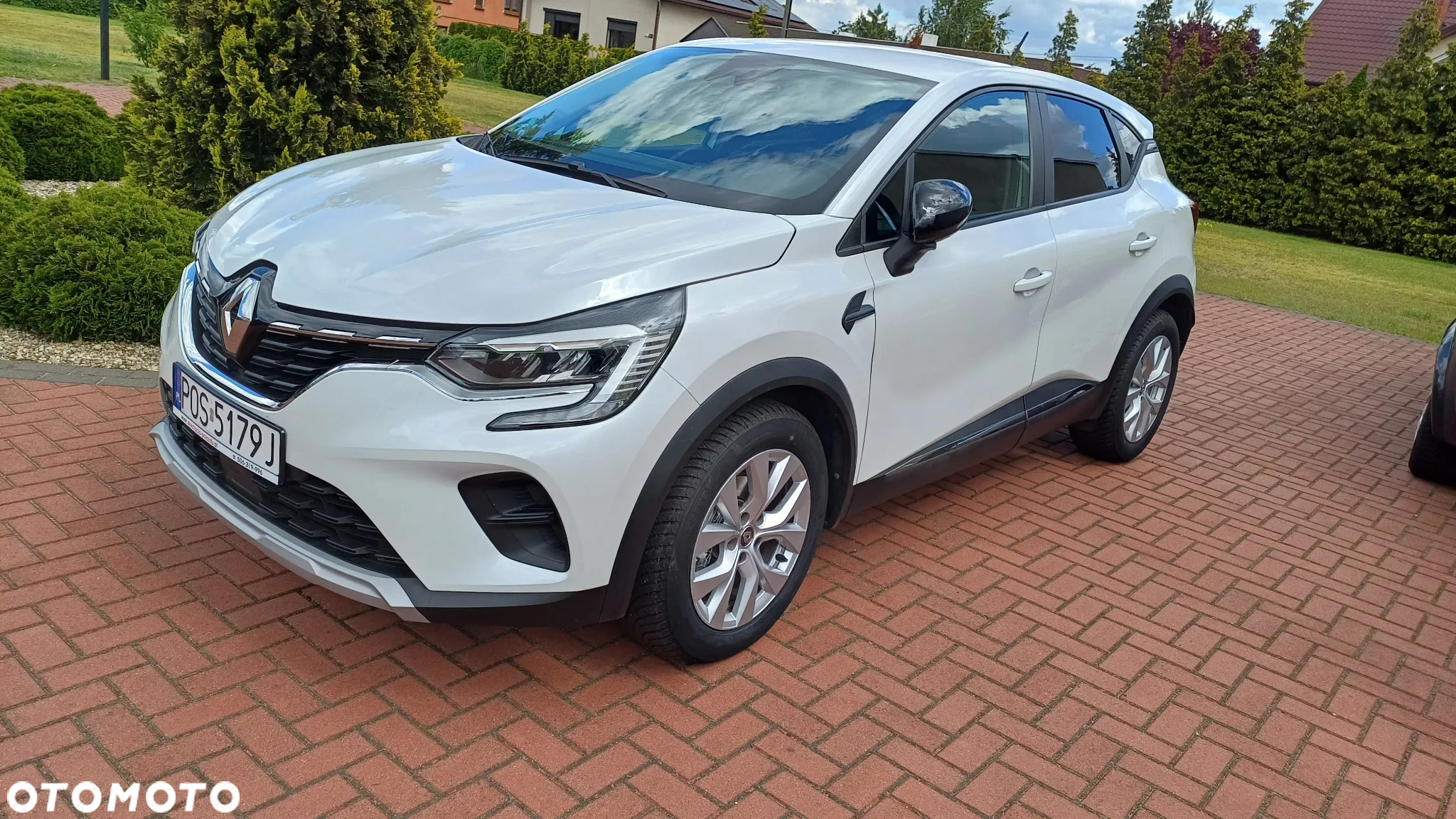 Renault Captur TCe Mild Hybrid 140 EDC GPF EVOLUTION - 2