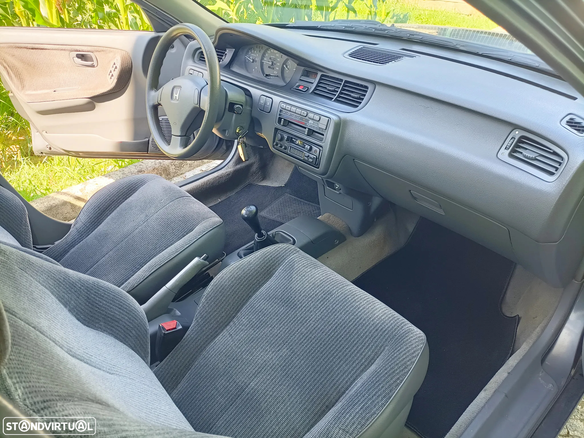 Honda Civic 1.5 LSi 16 V - 9