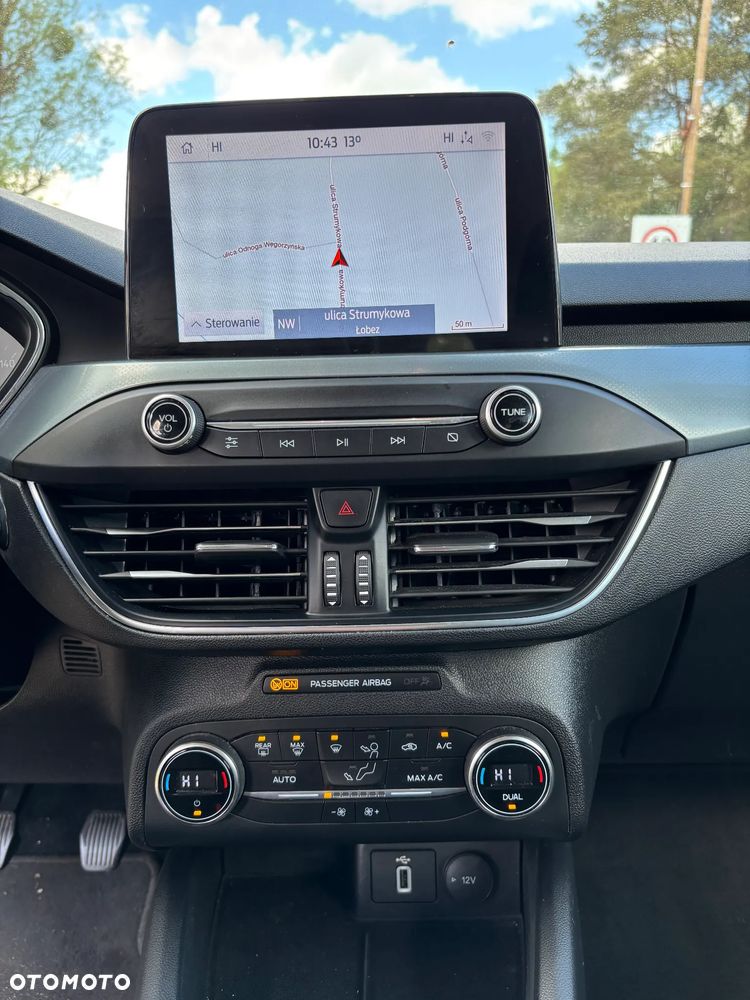 Ford Focus SW 1.0 EcoBoost S&S ACTIVE STYLE - 14