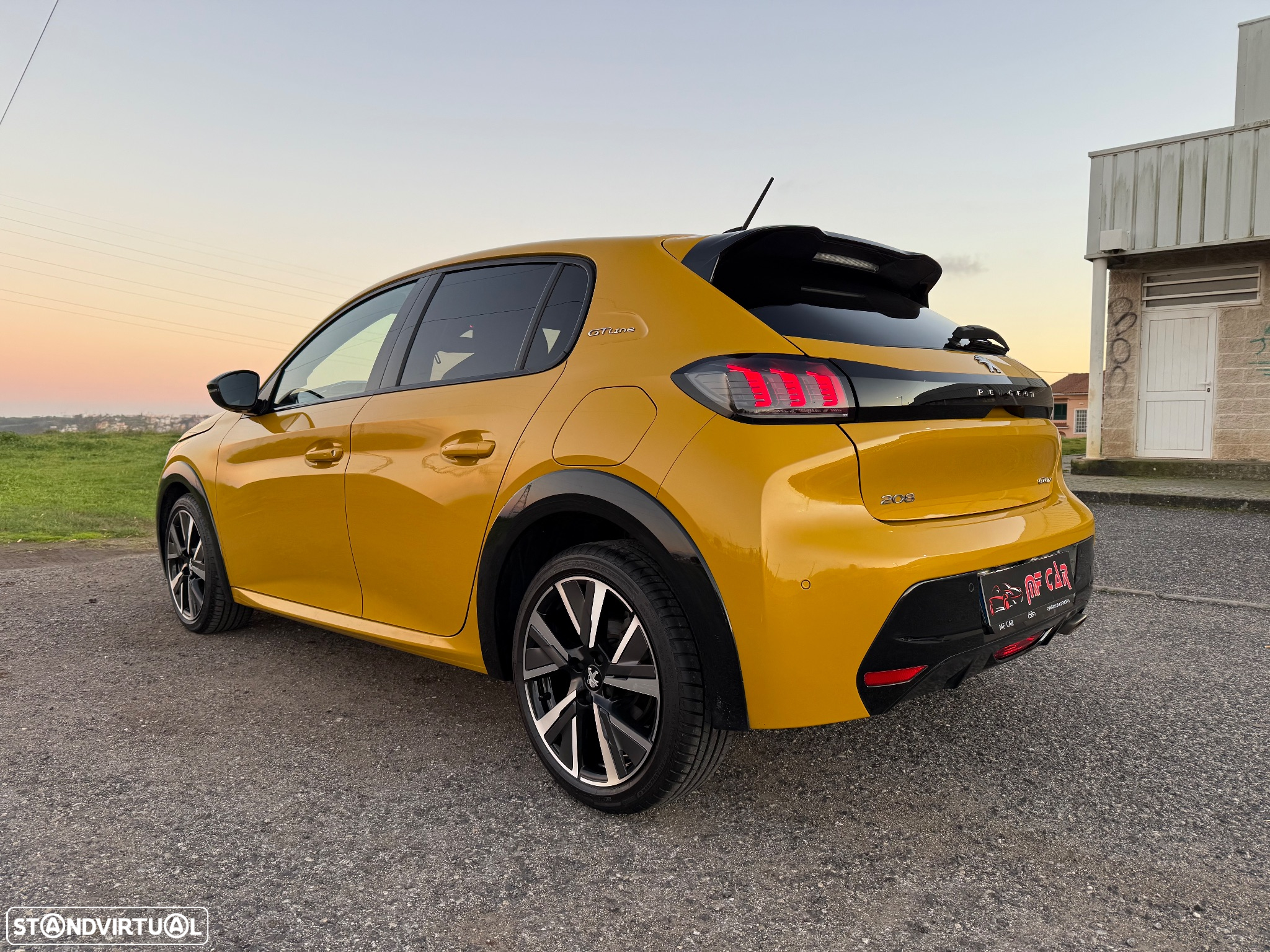 Peugeot 208 1.2 PureTech GT Line EAT8 - 10