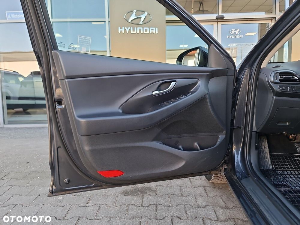 Hyundai i30 1.0 T-GDI Smart DCT - 10