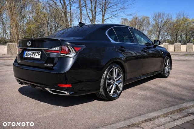 Lexus GS 200t / 300 F Sport - 3