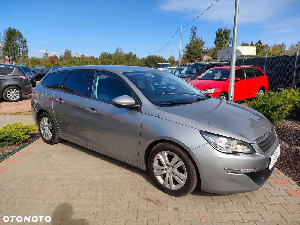 Peugeot 308 1.6 BlueHDi Style S&S - 8