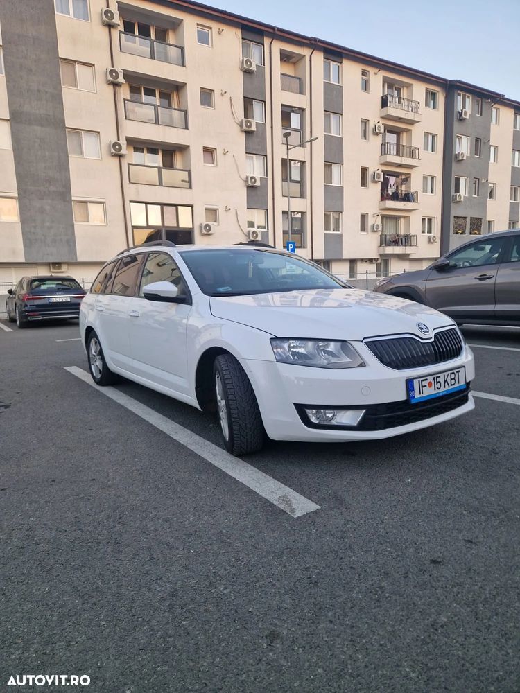 Skoda Octavia 1.4 TSI AMBITION DSG - 5