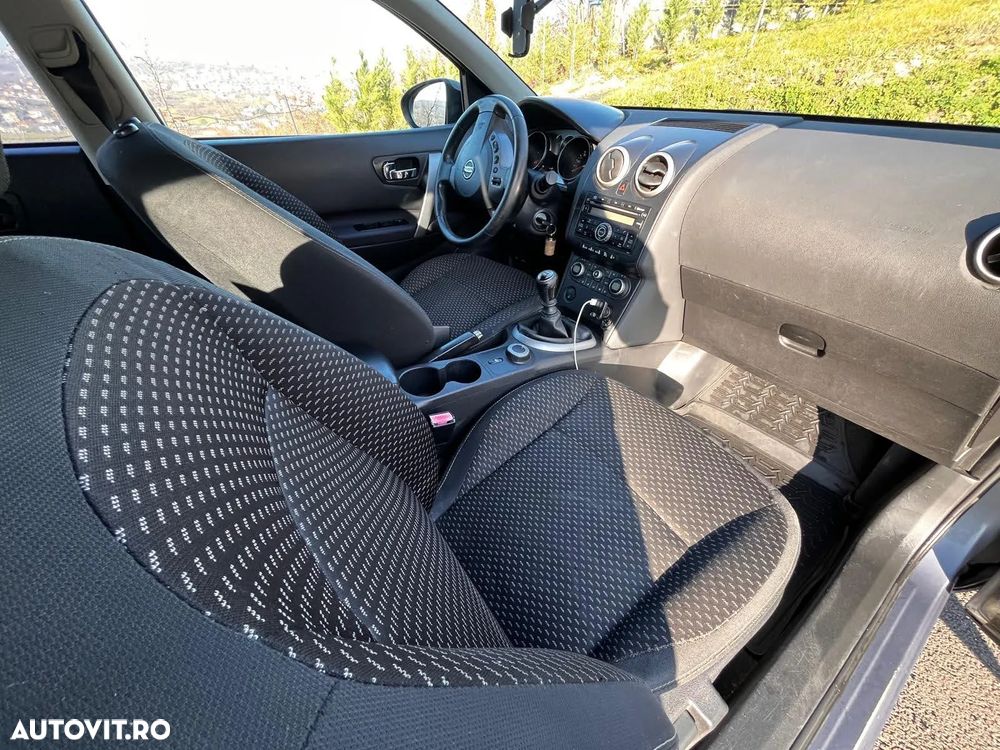 Nissan Qashqai 2.0 DCI 4 x 4 DPF tekna - 11