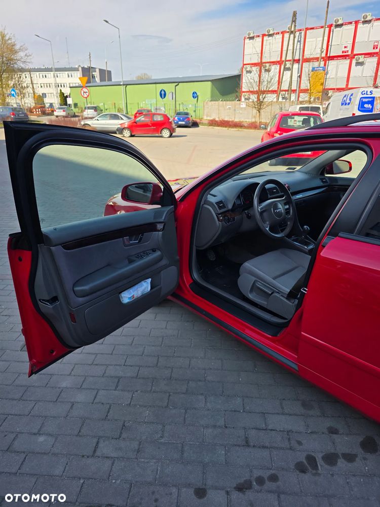 Audi A4 Avant 1.8T Quattro - 18