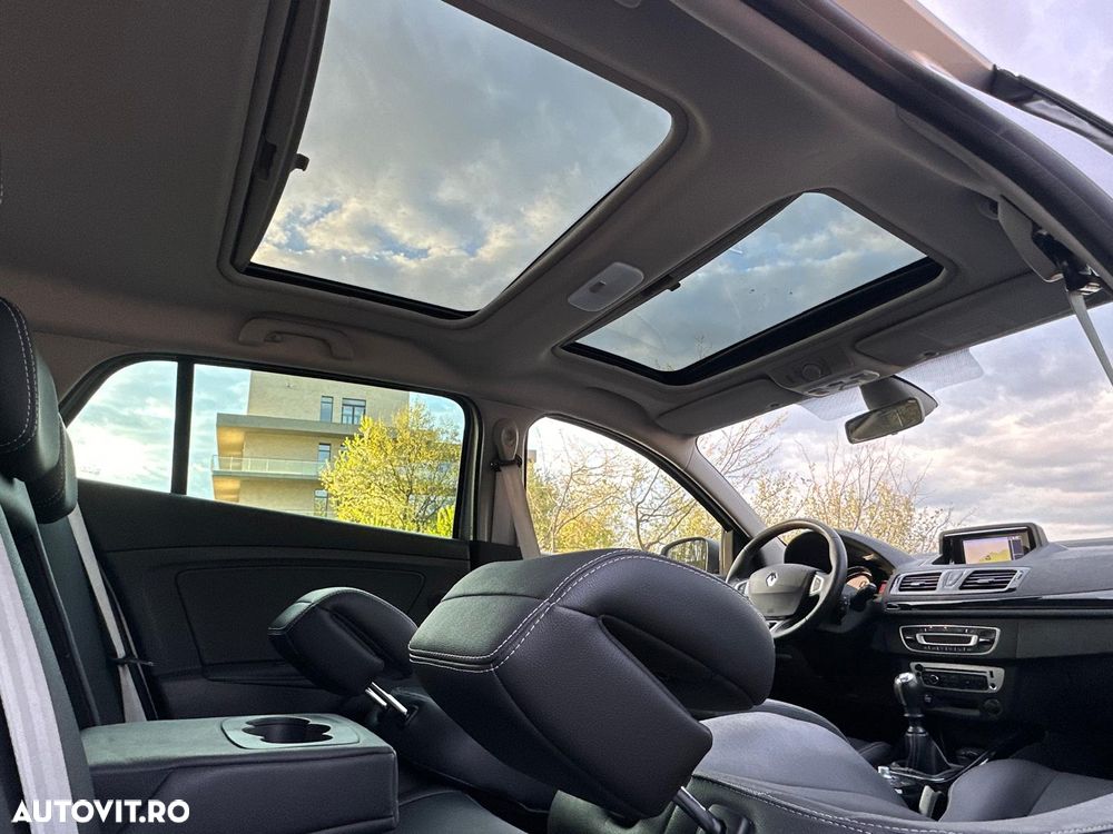 Renault Megane ENERGY dCi 110 Start & Stop Bose Edition - 25