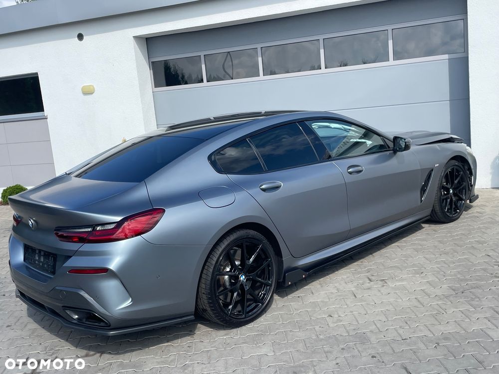 BMW Seria 8 840i - 18