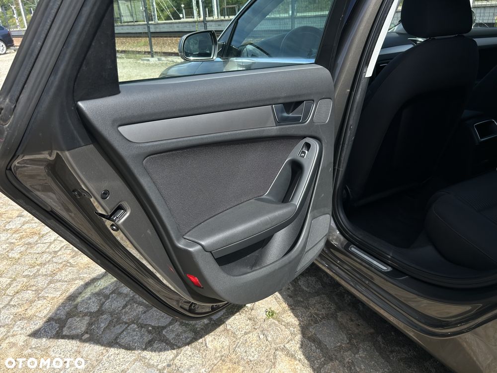 Audi A4 Avant 1.8 TFSI Attraction - 24