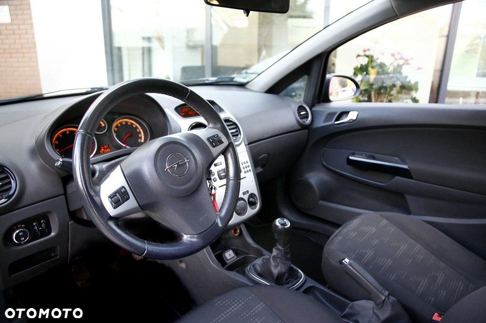 Opel Corsa 1.2 16V EcoFLEX Satellite - 15