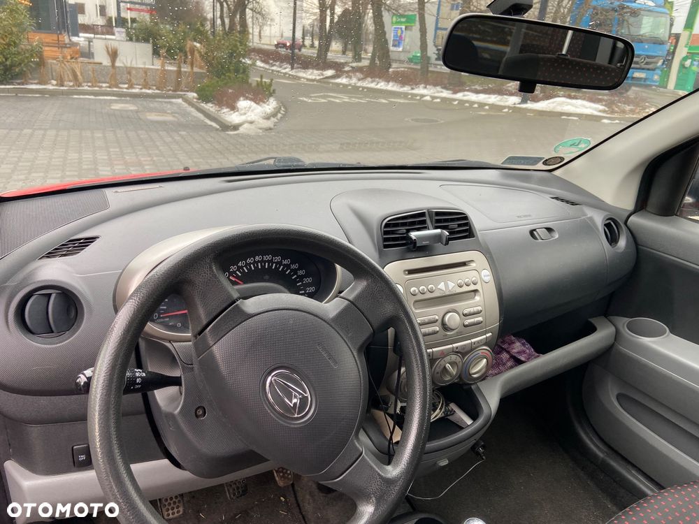 Daihatsu Sirion 1.5 - 7