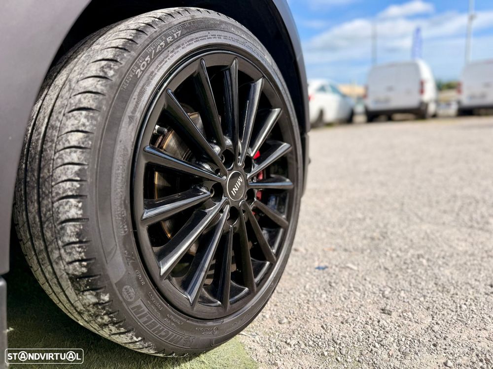 MINI 3 Portas Cooper Auto - 7