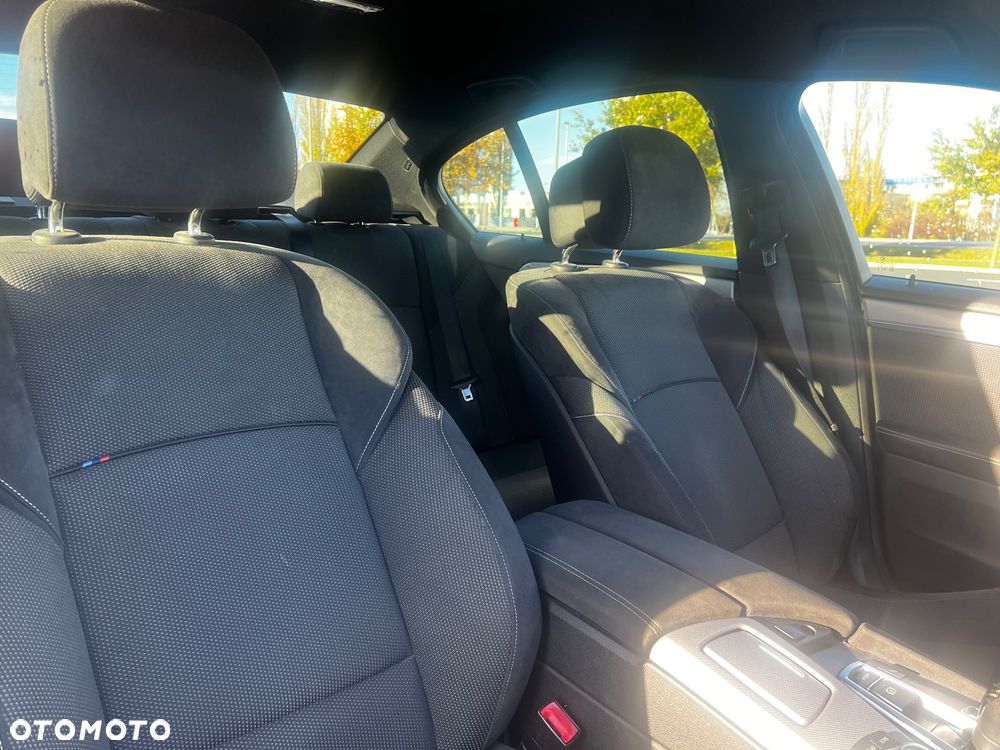 BMW Seria 5 - 28