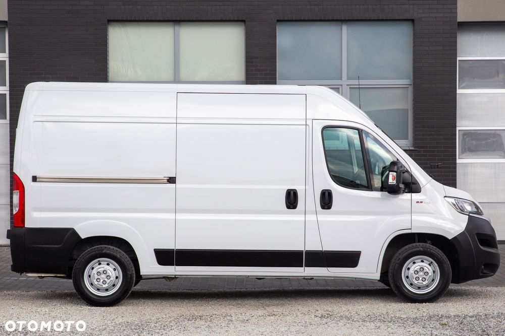 Fiat Ducato 2.3 L2H2 *ŚREDNI* Professional - 3