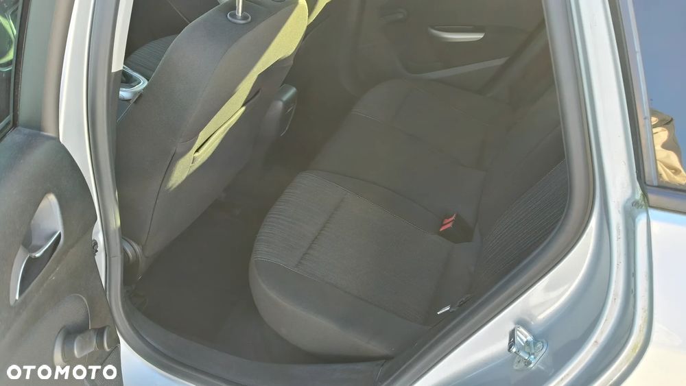 Opel Astra 1.6 Edition Sport - 12