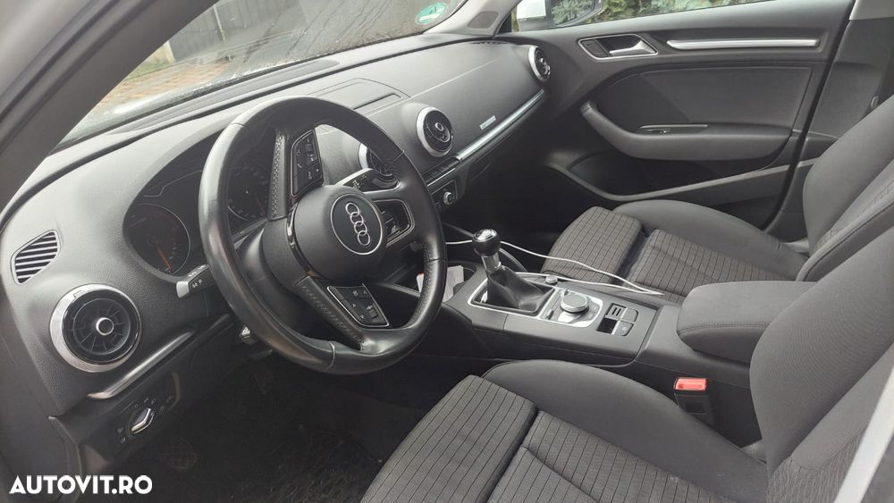Audi A3 Limuzina 1.6 TDI Sport - 8
