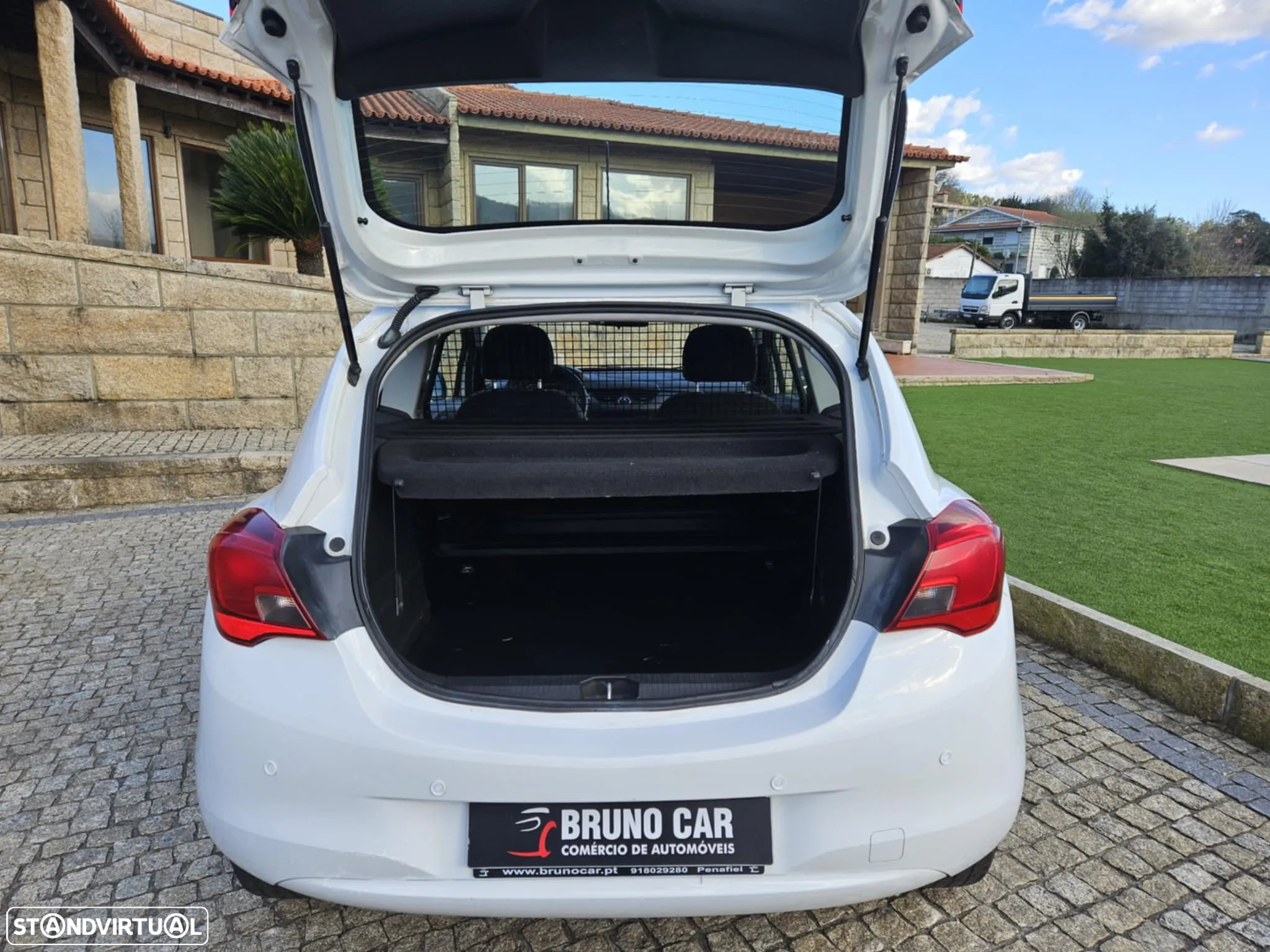 Opel CORSA VAN - 8