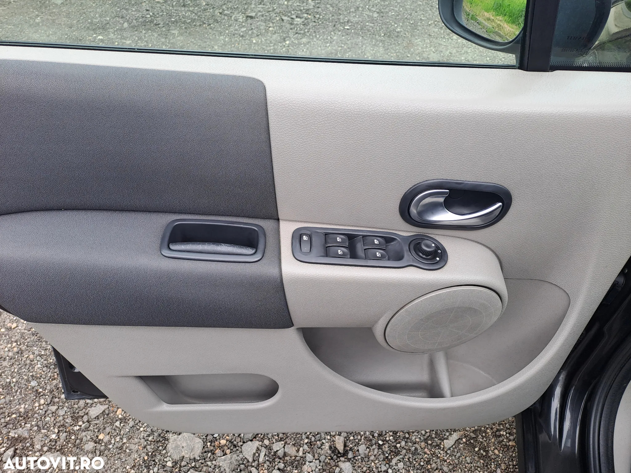 Renault Modus 1.5 dCi ESP FAP Dynamique - 7