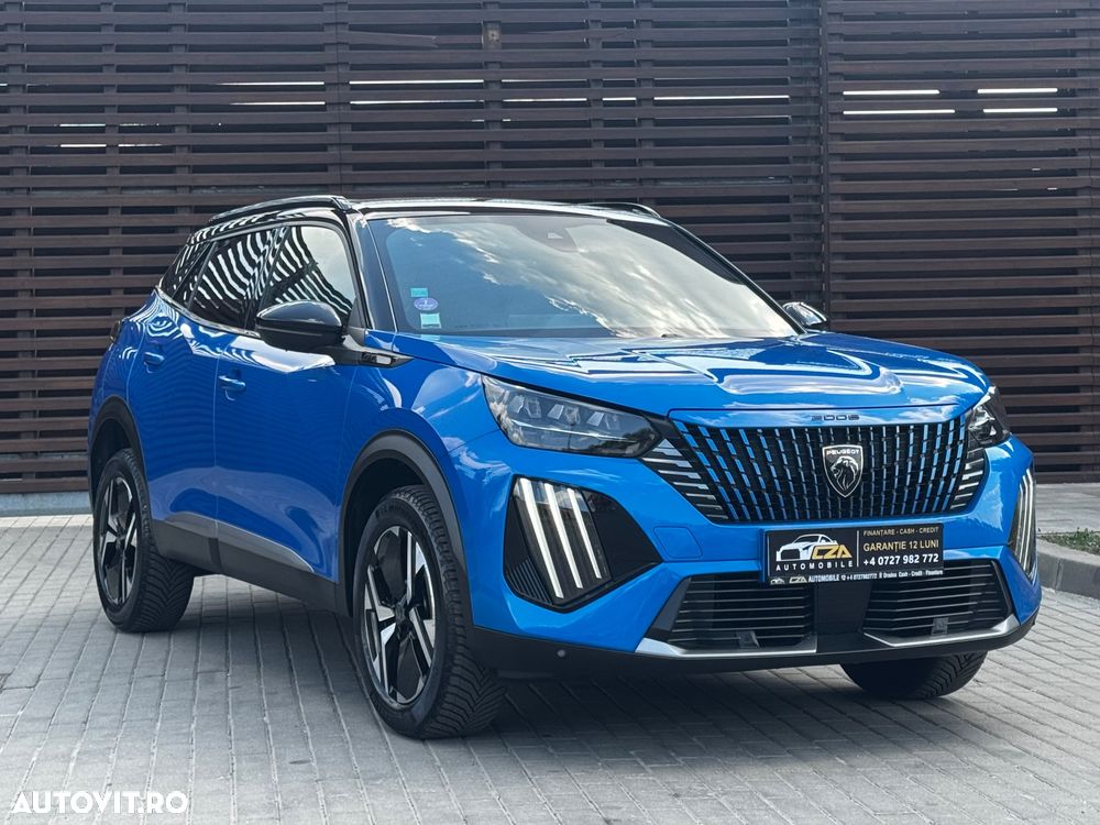 Peugeot 2008 PureTech 130 EAT8 GT - 3