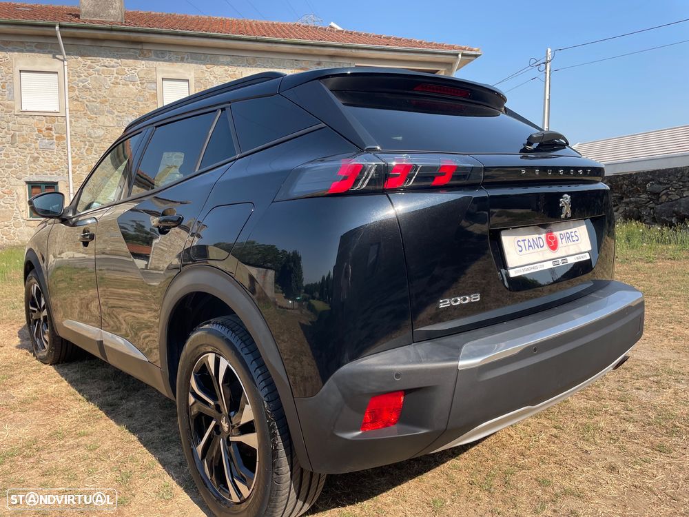 Peugeot 2008 1.2 PureTech Allure Pack - 11