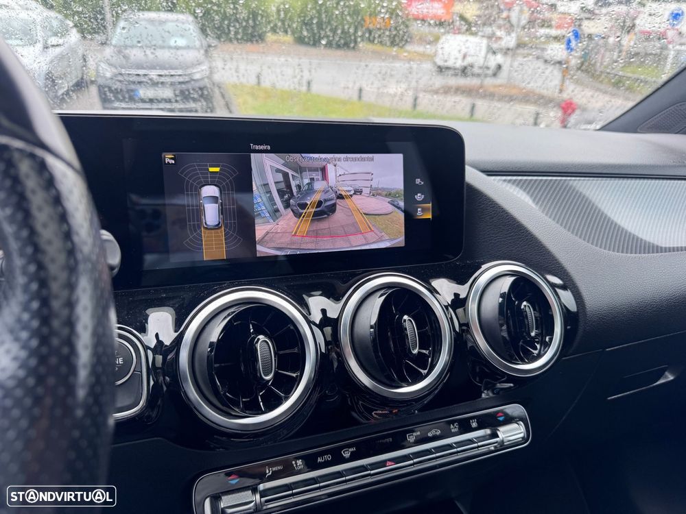 Mercedes-Benz GLA 250 e AMG Line - 17