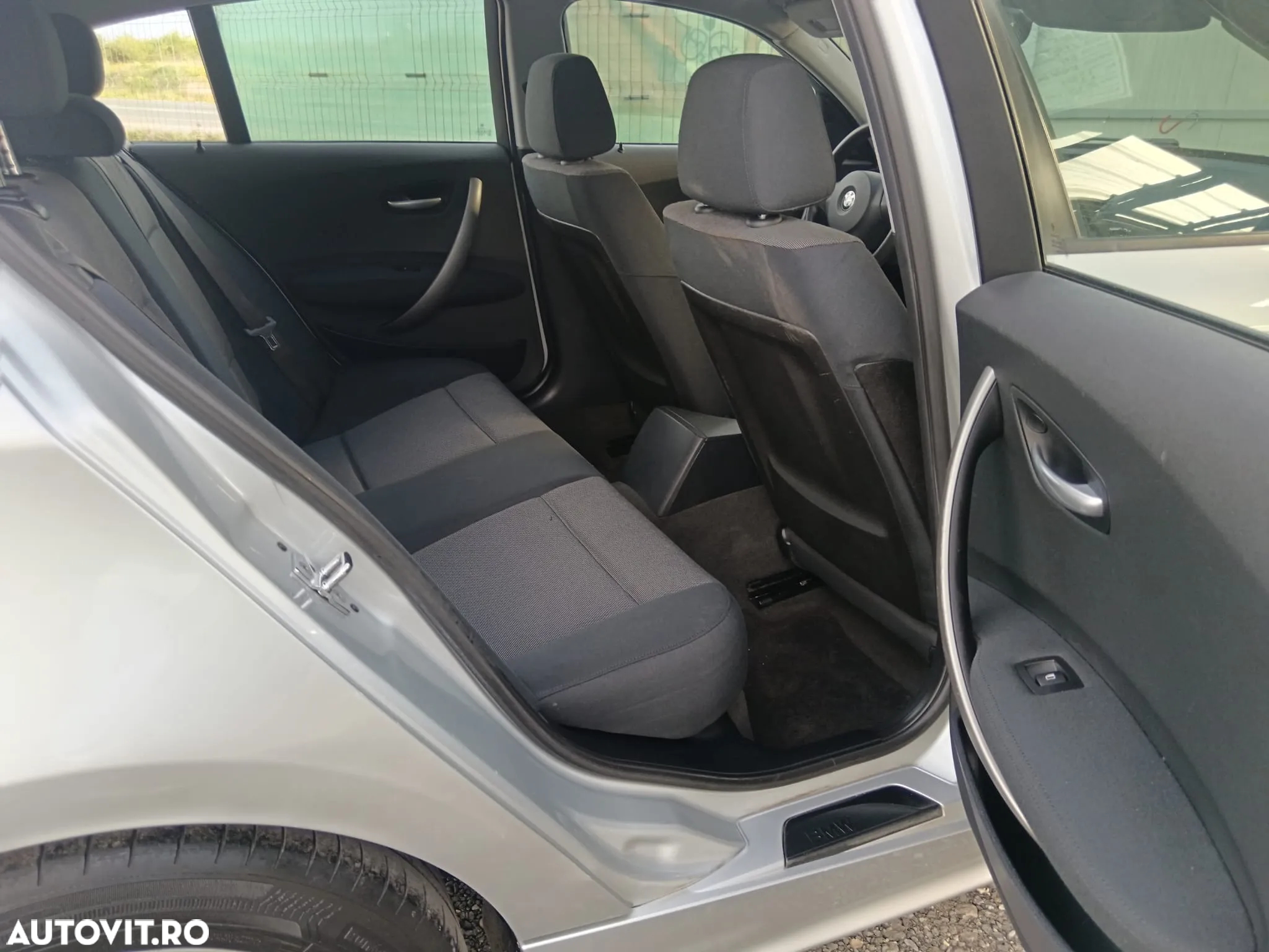 BMW Seria 1 116i - 14