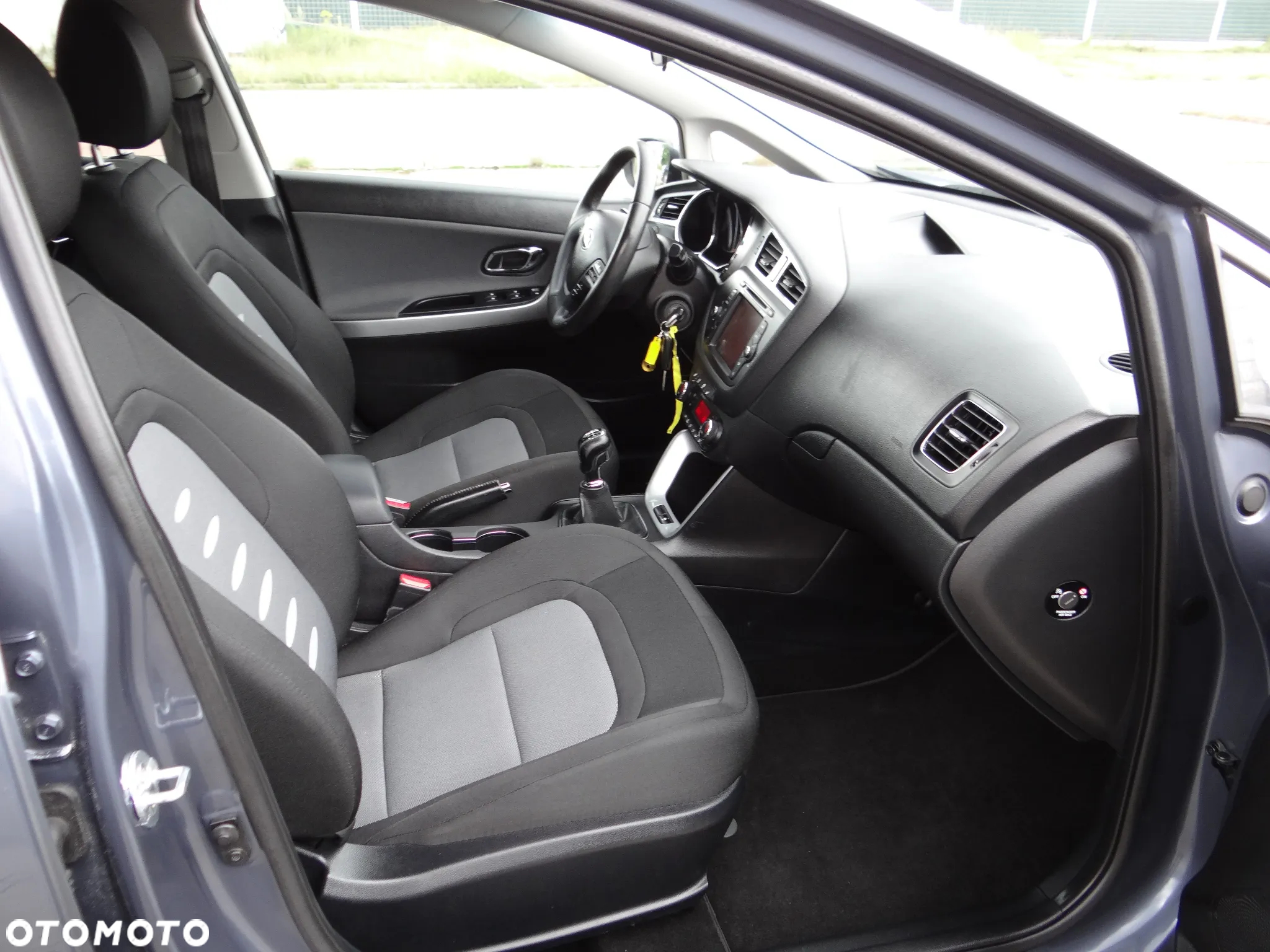 Kia Ceed - 6