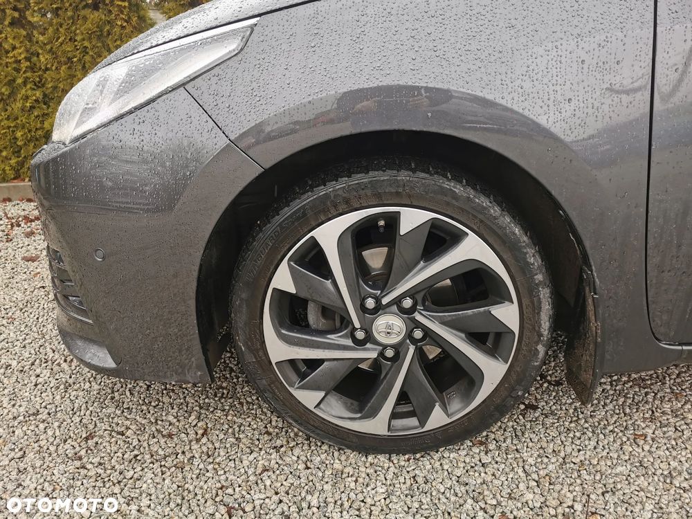 Toyota Corolla 1.6 Executive MS - 33