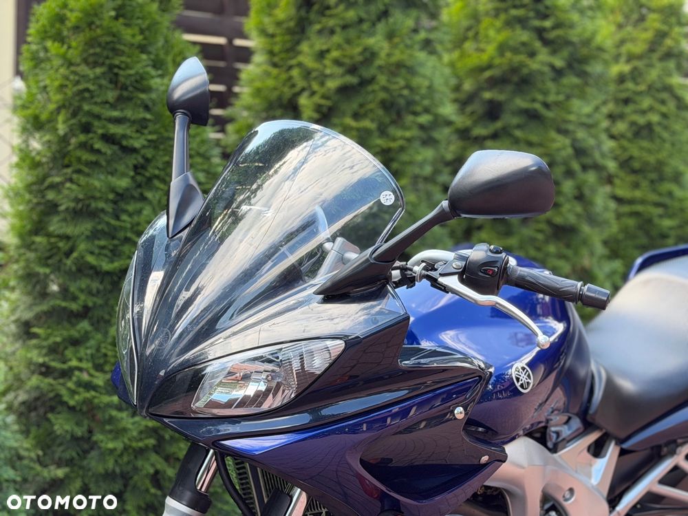 Yamaha FZ6 - 18