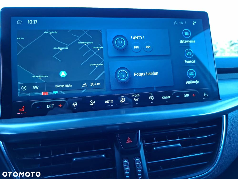 Ford Focus 1.0 EcoBoost Hybrid TITANIUM X - 22