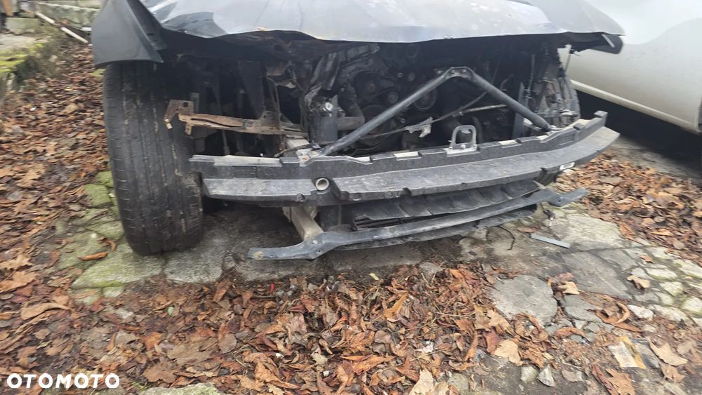 BMW Seria 3 316d - 27