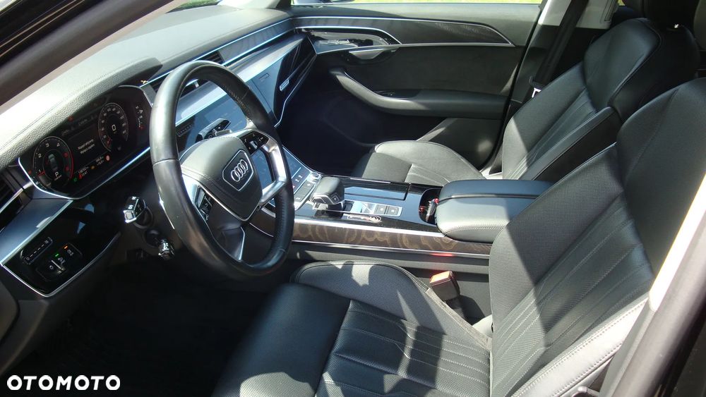 Audi A8 - 18