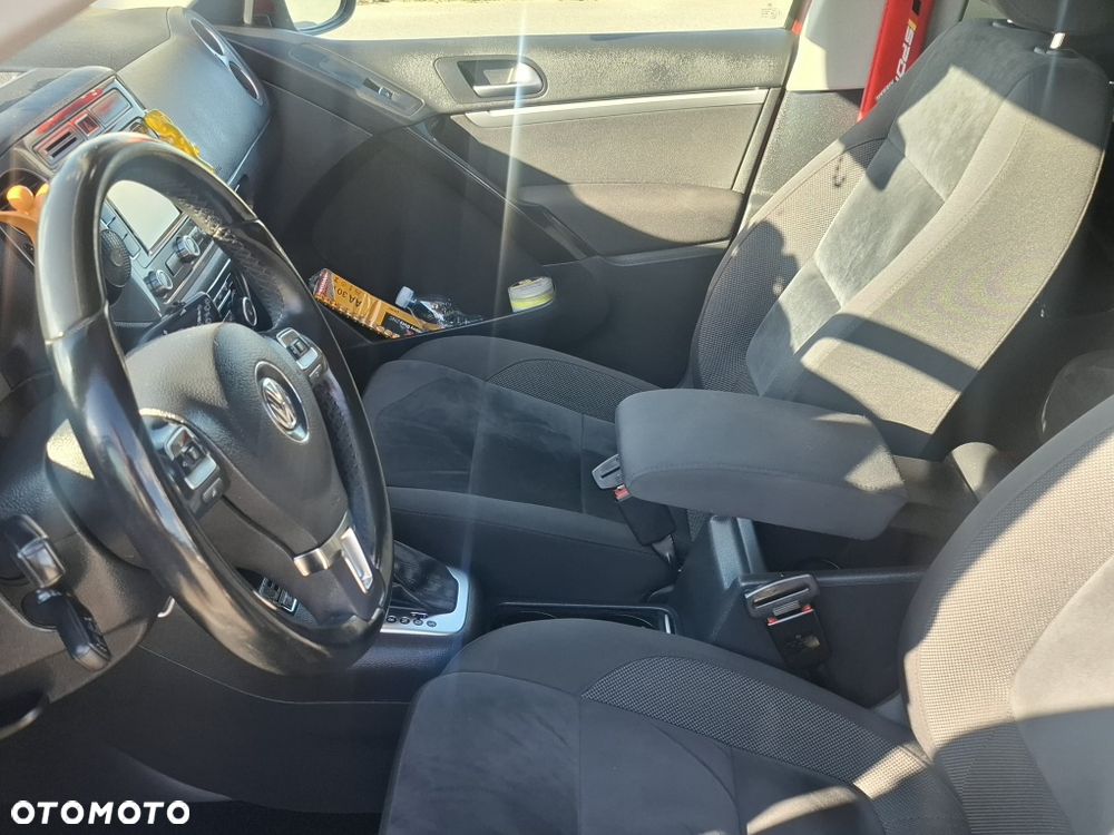 Volkswagen Tiguan - 4