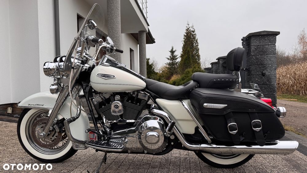Harley-Davidson Touring Road King - 4