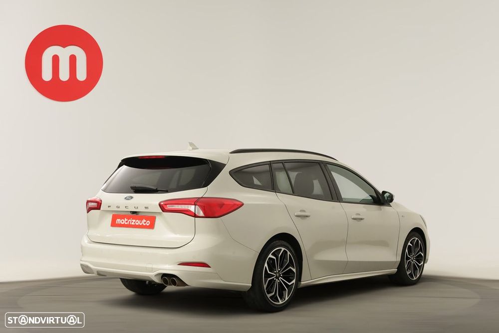 Ford Focus SW 1.0 EcoBoost MHEV ST-Line - 4