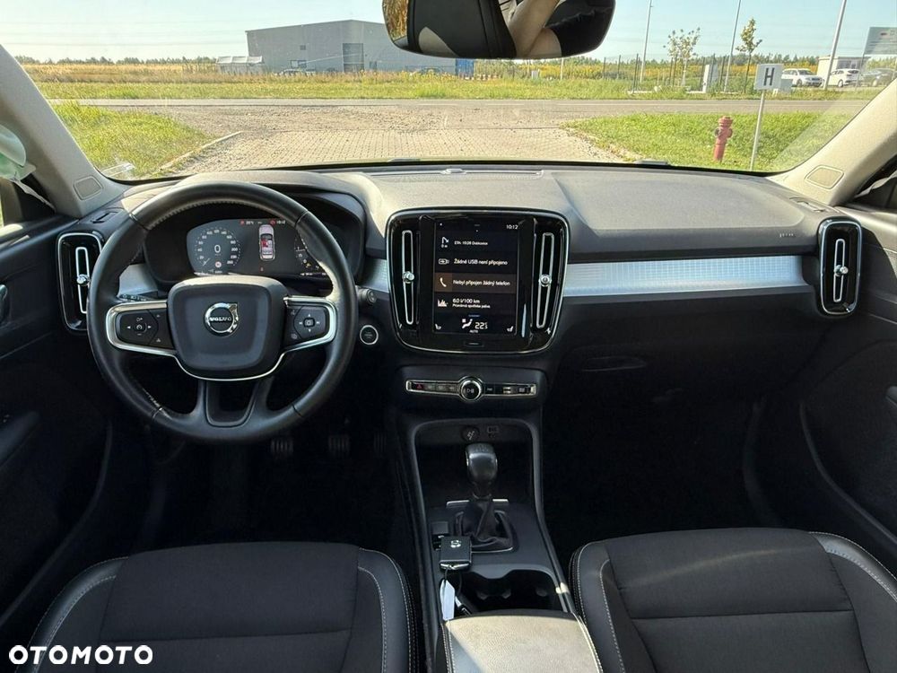 Volvo XC 40 D3 Momentum - 27