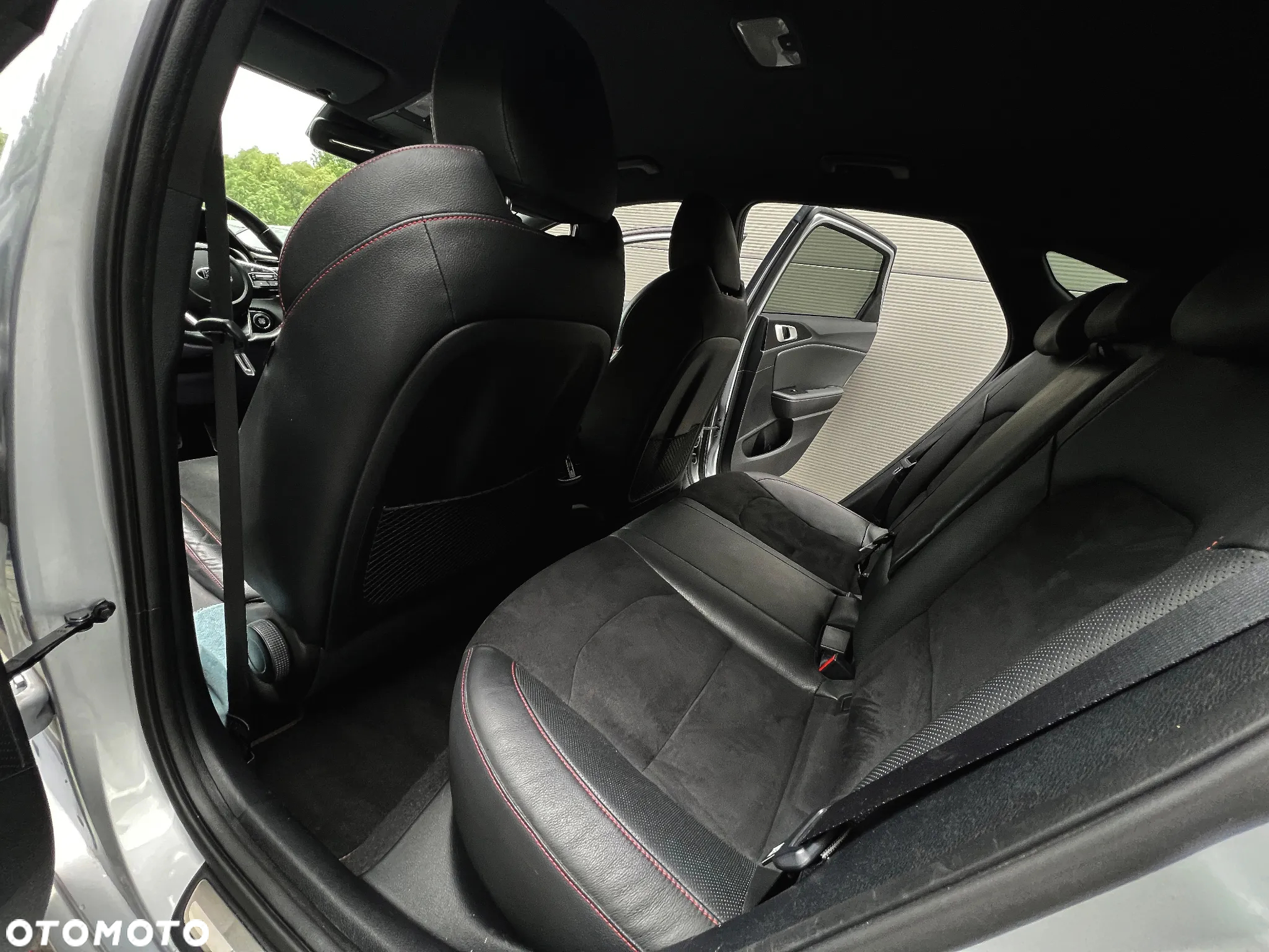 Kia ProCeed 1.6 T-GDI GT DCT - 21