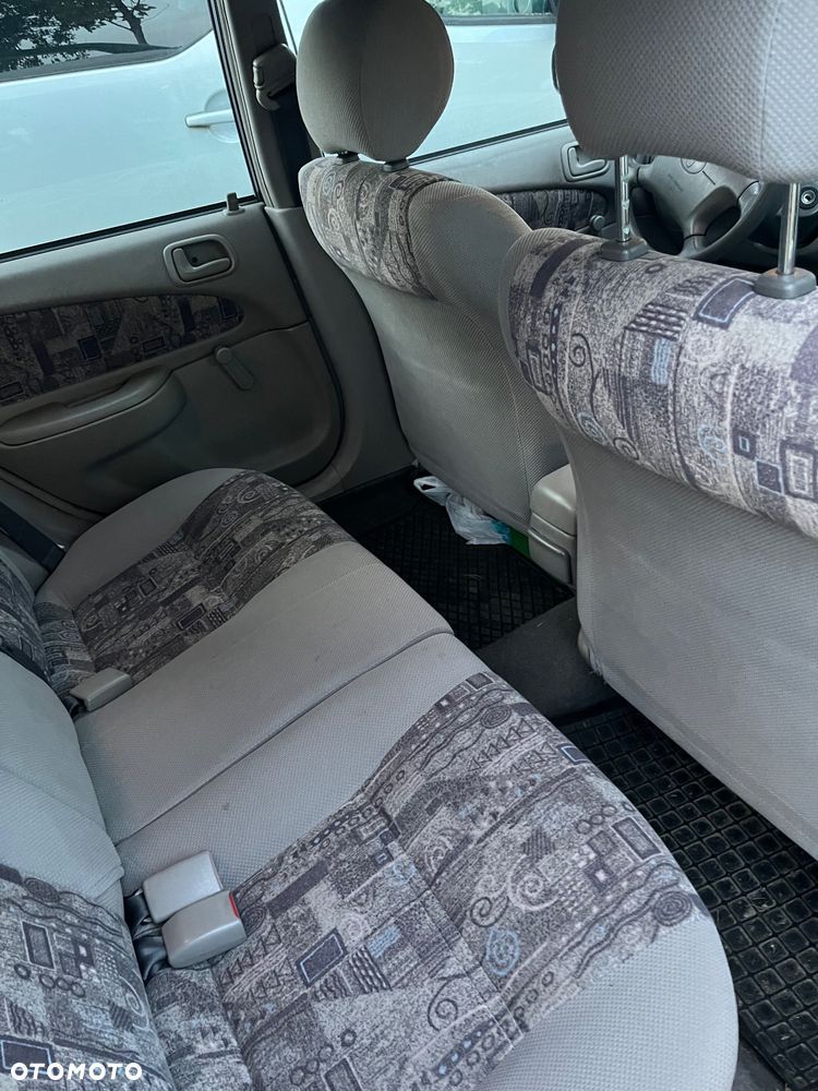 Toyota Corolla 1.4 Terra1 - 6