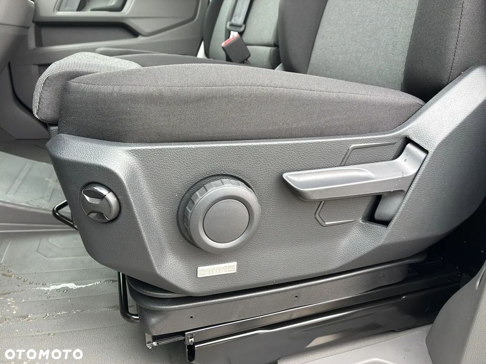 Volkswagen Crafter 35 Furgon L4H3, 2.0BiTDI 177KM, Wysoki dach, r. o. 4490mm - 35
