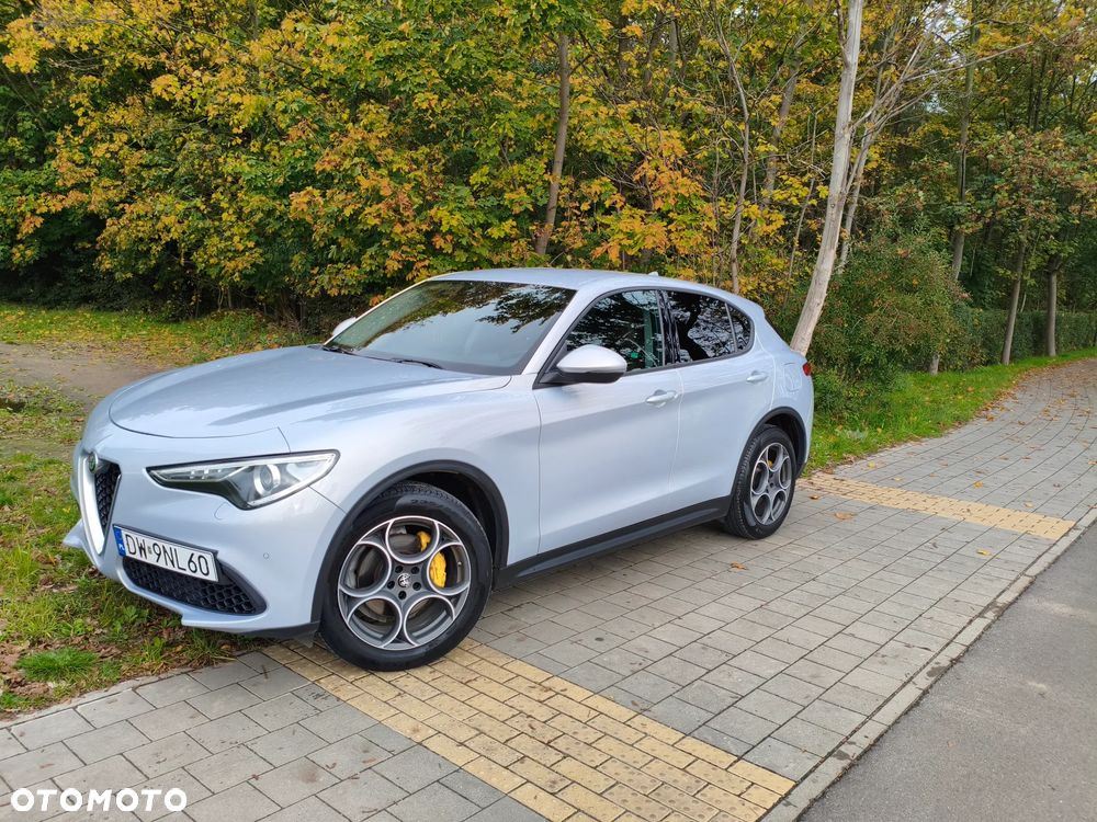 Alfa Romeo Stelvio 2.0 Turbo Sprint Q4 - 3