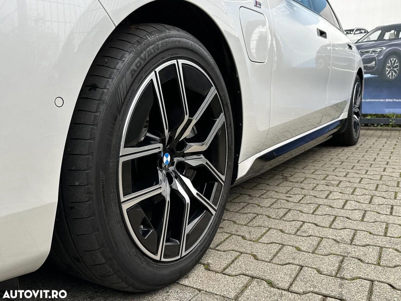 BMW Seria 7 750e xDrive AT PHEV - 11