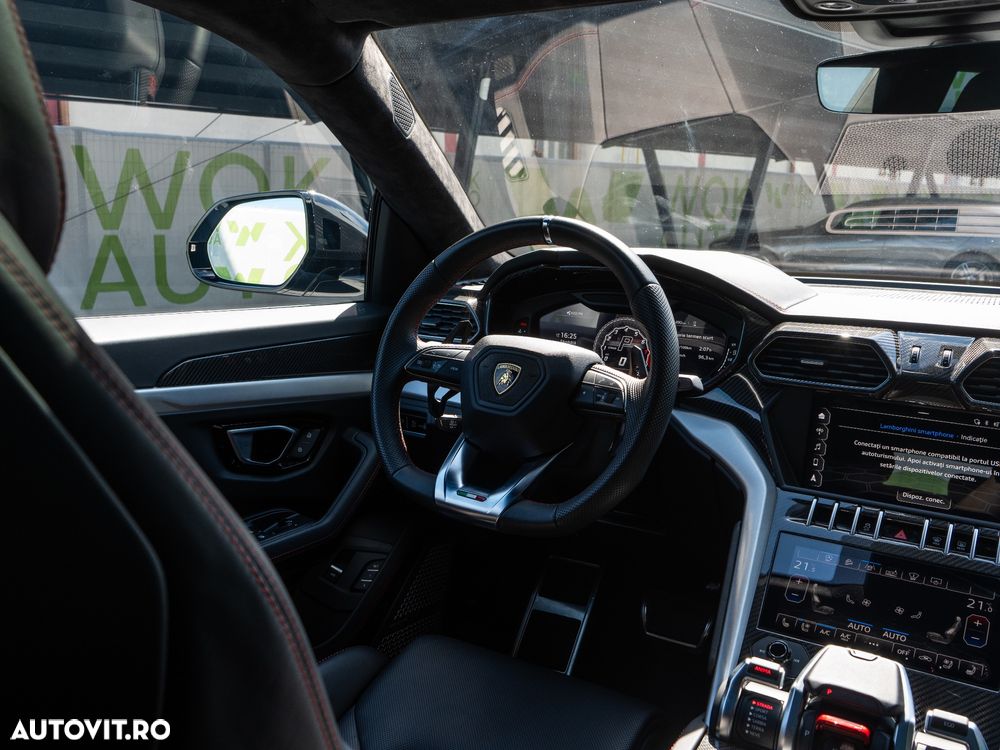 Lamborghini URUS - 20