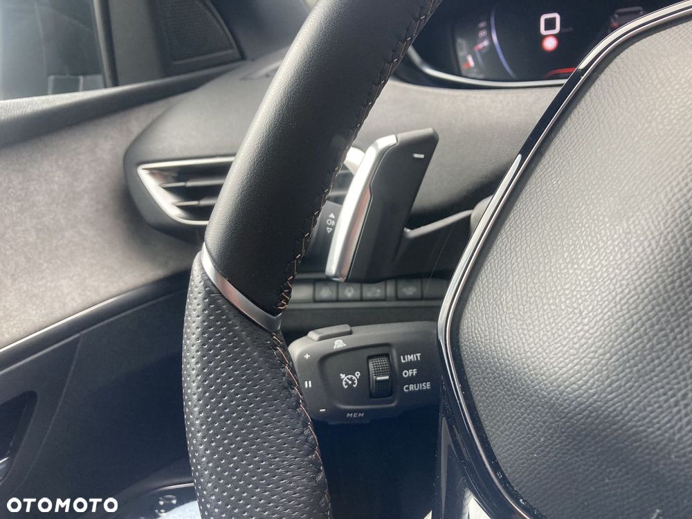 Peugeot 3008 - 12