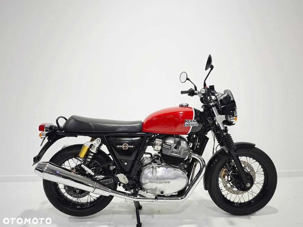Royal Enfield Interceptor - 2